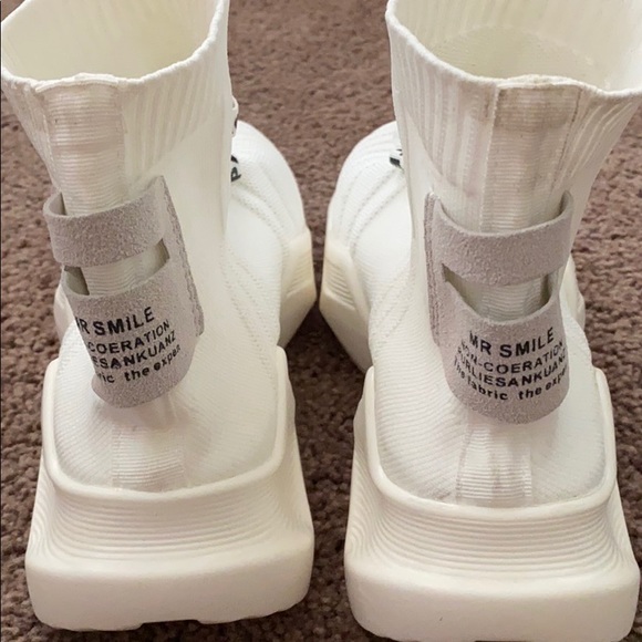 Women sneakers - Picture 8 of 9